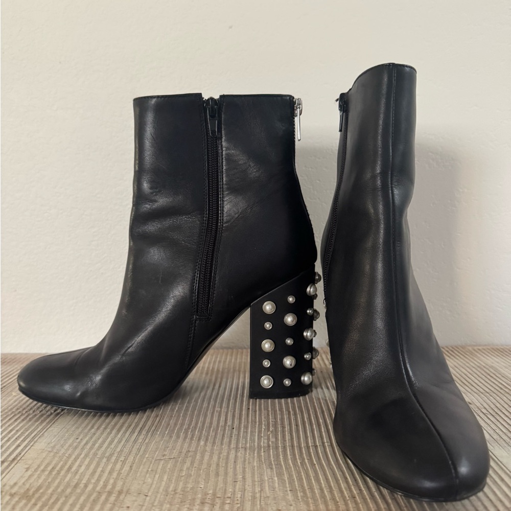 Pearl stud bootie